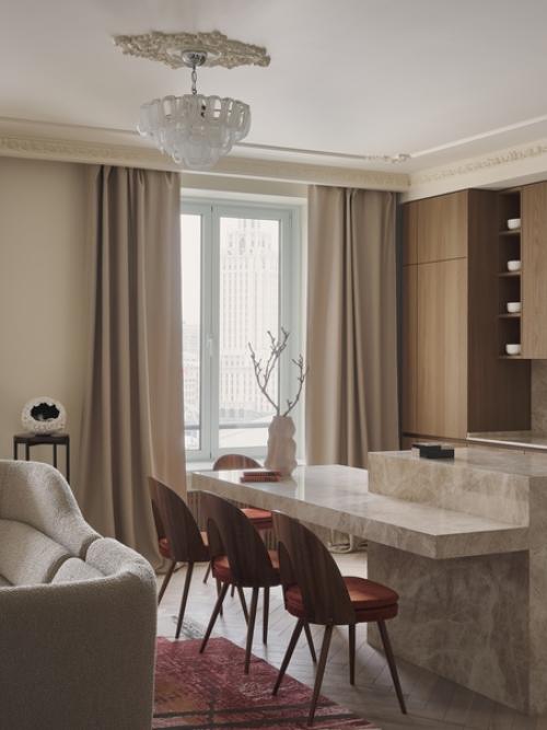 Вдохновившись видом из окна, дизайнер Евгения евинзон создала современный интерьер с нотами классической элегантности и богемного шика. 04