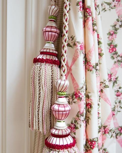 Александровский дворец.  Спальня. 05