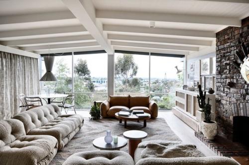 Маленькие диваны в интерьере. 01