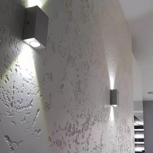 Квартира, оформленная в светлых тонах, выглядит элегантно и свежо, к тому же такой дизайн прекрасно комбинируется с любыми цветовыми решениями. 04