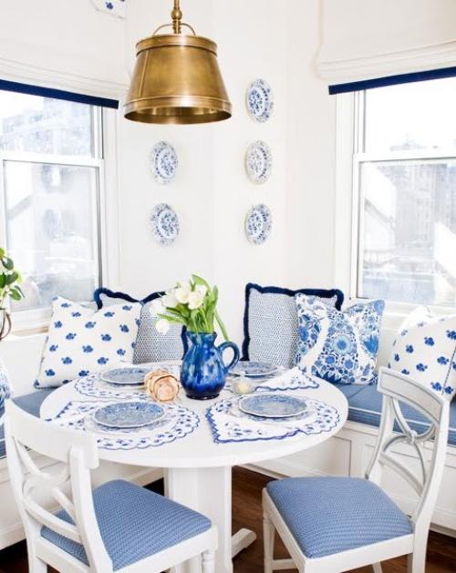 Гжель в интерьере.