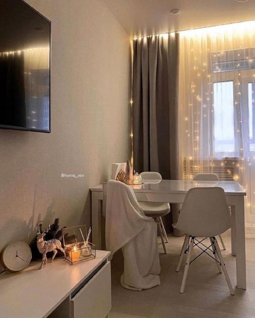 Интерьер евродвушки.  Планировкой и дизайном хозяева квартиры занимались самостоятельно.