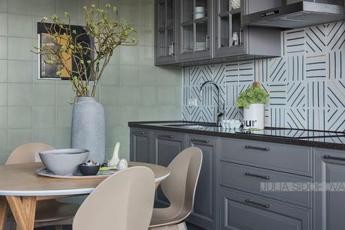 Расивая квартира в пpиглушенных тонaх в Mосквe. 04