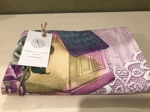 Лавандовый цвет в интерьере кухни - это превосходный выбор для создания атмосферы уюта и спокойствия. 04