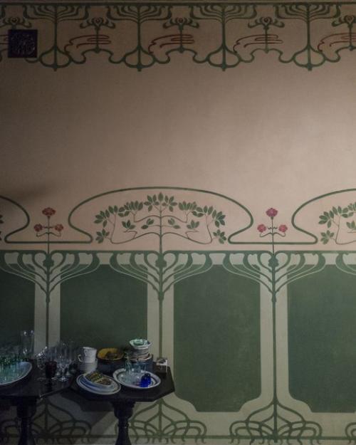 Во время ремонта в своей квартире, дизайнер интерьеров Елена сделала серию по-настоящему уникальных Находок. 01