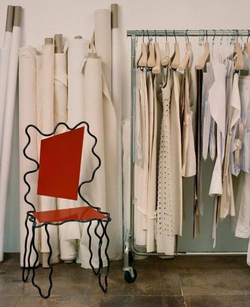 Jacquemus показали интерьер штаб-квартиры в Париже. 06