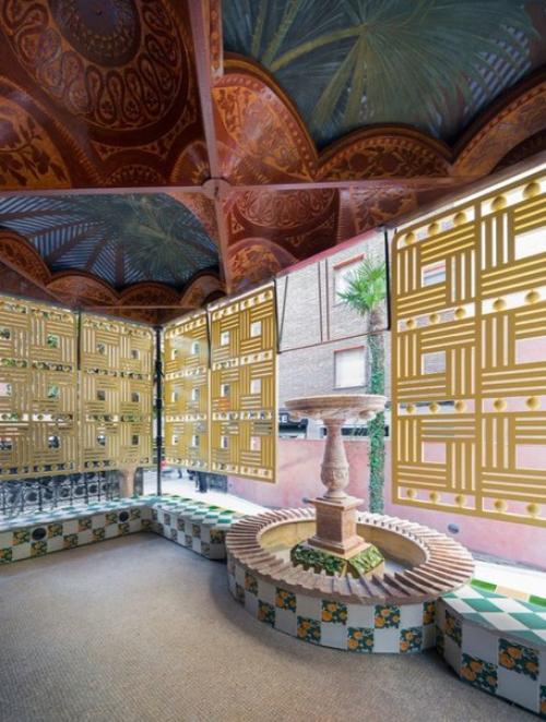 * Casa Vicens - первый построенный дом Антонио гауди в Барселоне открыт для посещения *. 02