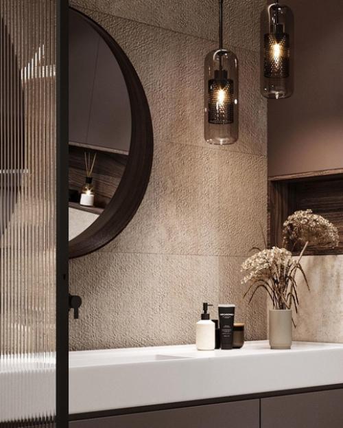 Изначально это были 2 маленьких отдельных санузла, с маленькой раковинкой и ванной на 1, 5 м, и тесным туалетом, но было решено их объединить. 02