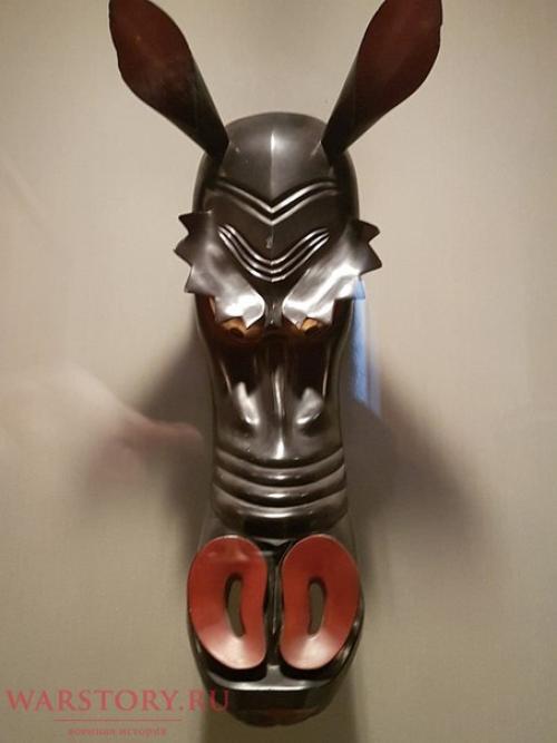 Мы продолжаем осмотр экспозиции музея метрополитан в Нью-йорке. 04