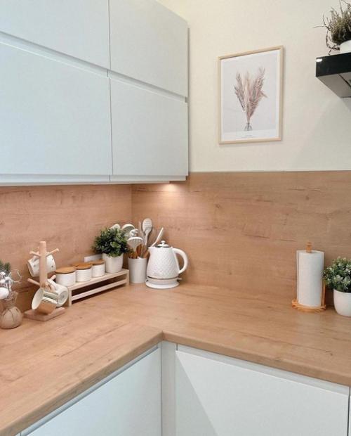 Уютная квартира. С красивыми украшениями. 03