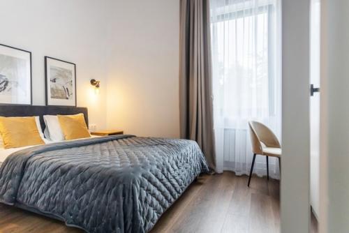 Интерьер однокомнатных апартаментов 37 кв. 08