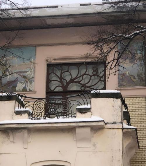 Особняк рябушинского - городская усадьба, построенная архитектором Федором Шехтелем для предпринимателя Степана рябушинского в 1900-1903 годах. 02