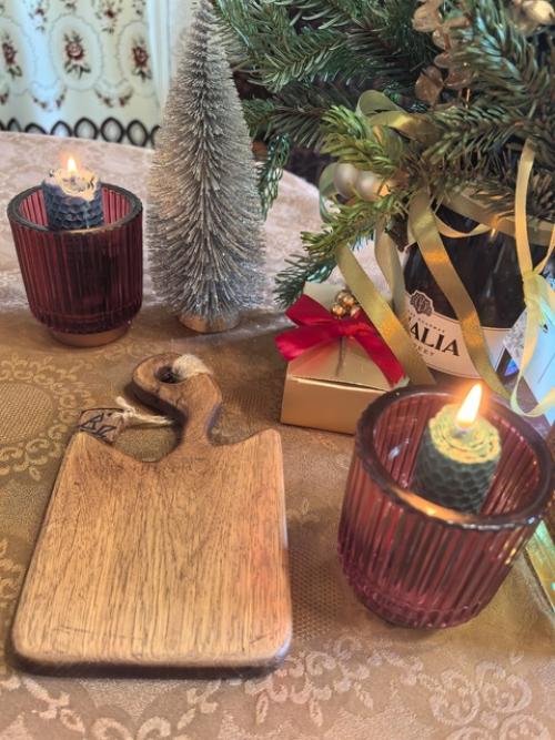 Здравия!  Напоминаю, показываю какие мини - досточки из дуба могут быть вашими в обмен на+ - 650-700 печенежских тугриков! 05