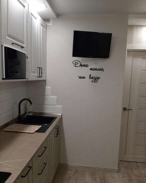 Кухня 8, 5 м. кв. 03