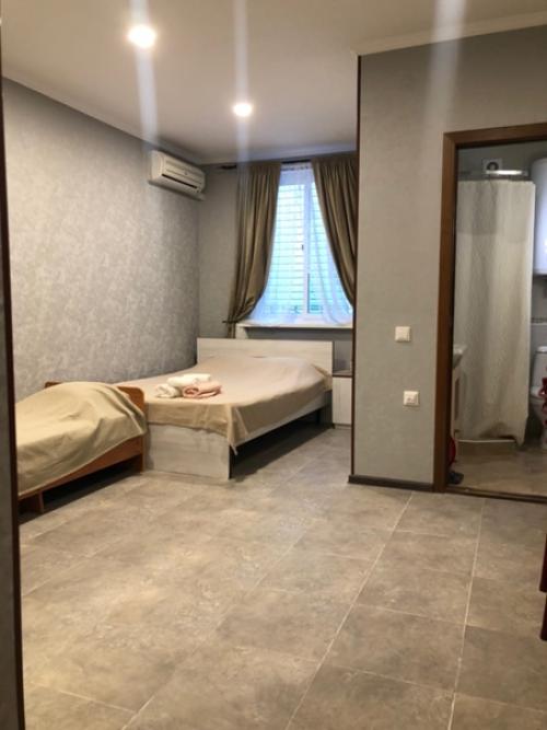 Обновленный номер!  3-Местный номер с удобствами. 02