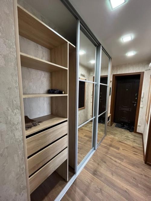 Шкаф - купе - это не только модная, но и очень удобная деталь интерьера. 05