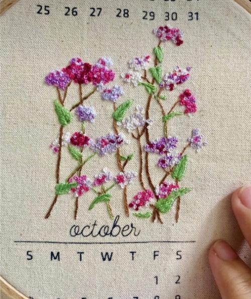 Топ - 10 проектов ручной вышивки для украшения интерьера. 04
