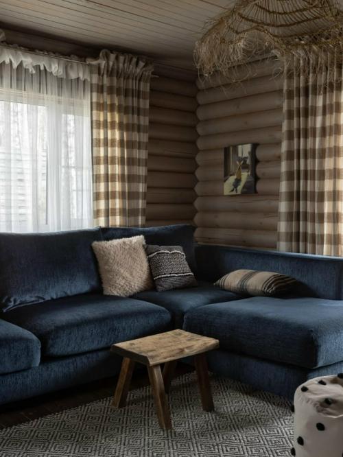 Давние подписчики знают как я люблю дома из бруса. 03