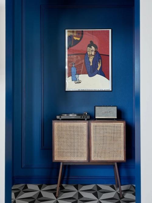 Еще не делилась здесь этим ярким проектом, отснятым и опубликованным в журнале Идеи Вашего Дома в прошедшем году. 01