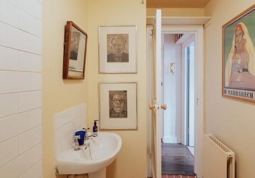 Небольшая квартира в Лондоне с творческой атмосферой и классическим шармом. 08