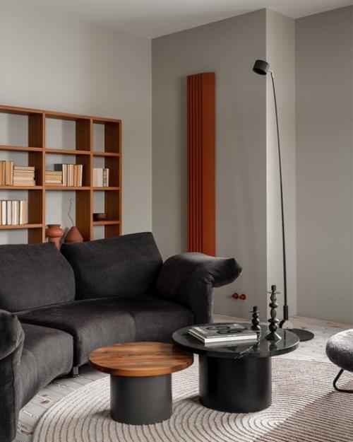 Дизайнер Евгений нейманд (Neymandstudio) создал два интерьера для двух заказчиков - братьев в одном доме. 01