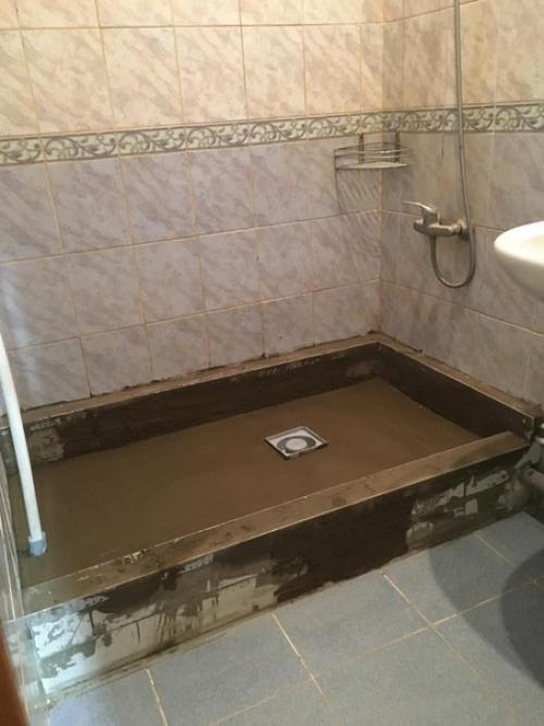 Провели ремонтные работы в ванной комнате, заказчик остался доволен. 02