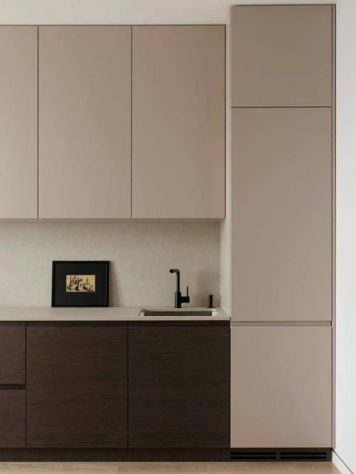 Нейтральная квартира для семейной пары на васильевском острове. 01