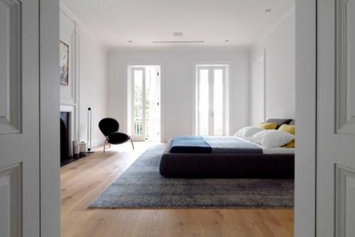 Архитектурная студия Luigi Rosselli выполнила элегантный и современный дизайн интерьера частного викторианского дома в Сиднее, Австралия. 04