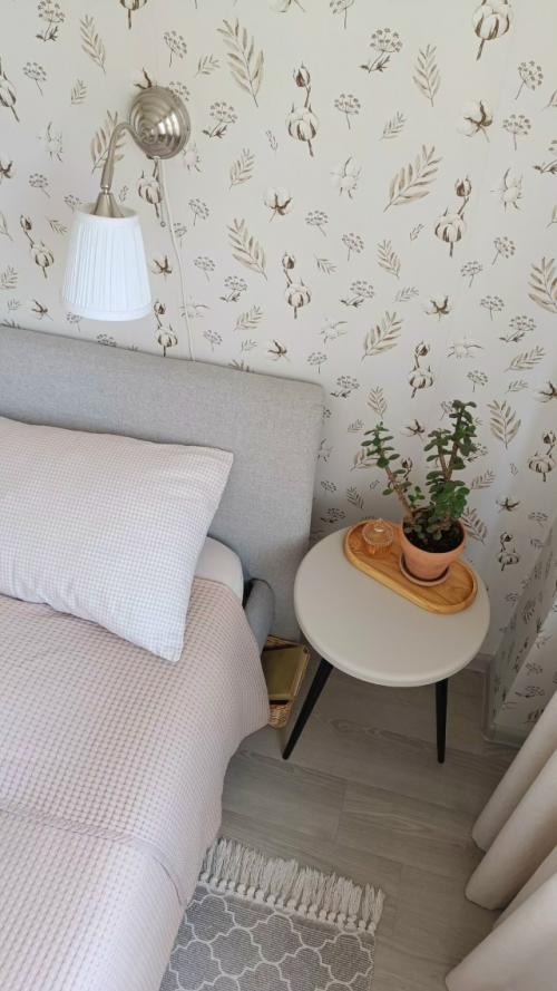 Амбассадор бумажных обоев. 02 Амбассадор бумажных обоев. 02