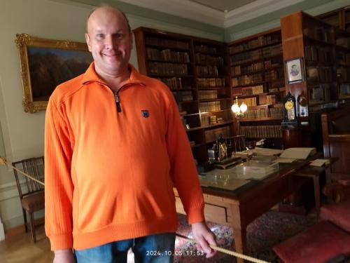 5 октября 2024 года. 06