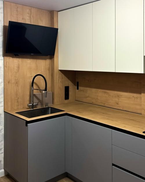 Место, где хочется танцевать, даже если ужин ещё не готов. 06