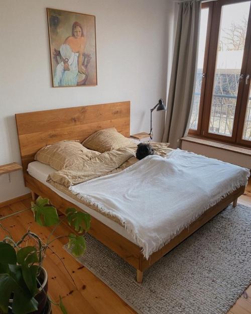 Красивый уютный дом, демонстрирующий правильное использование дерева и светлых и успокаивающих цветов в дизайне. 03