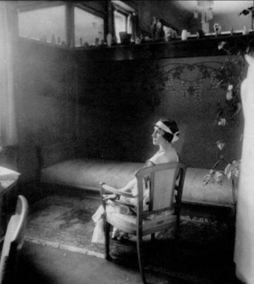 Особняк балерины Матильды кшесинской самый молодой дом (по времени постройки) на самой старой площади бывшей столицы. 04