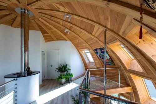 Купольный дом в малиновке: сферическая архитектура. 07