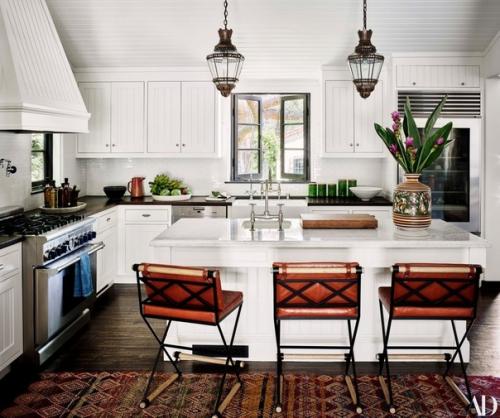 В_гостях_у_звезды: дом модели Алессандры амбросио в Санта - Монике. 05