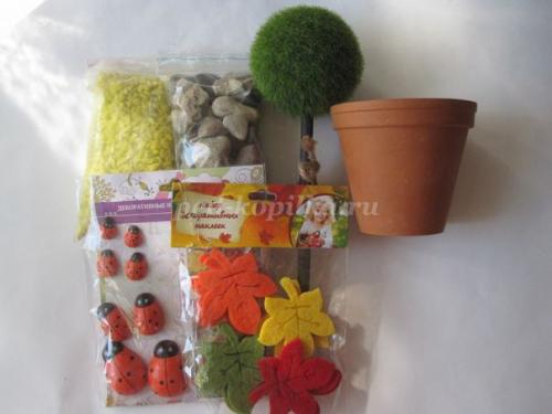 Осенний топиарий?   Ход: 01