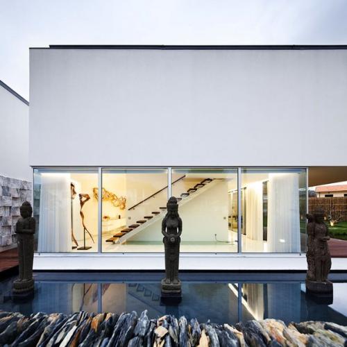 Mario Rocha House - современный проект от Carlos Nuno Lacerda. 03