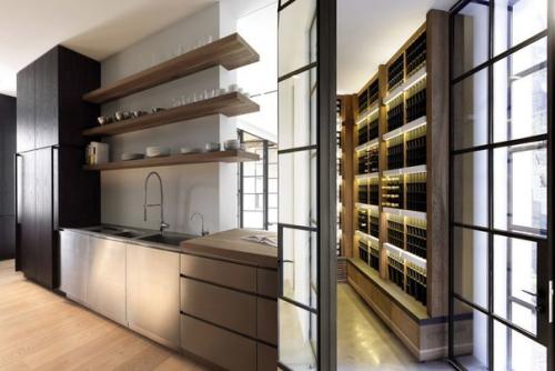 Архитектурная студия Luigi Rosselli выполнила элегантный и современный дизайн интерьера частного викторианского дома в Сиднее, Австралия. 07