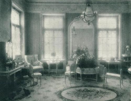 Особняк балерины Матильды кшесинской самый молодой дом (по времени постройки) на самой старой площади бывшей столицы. 07