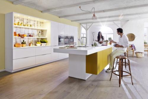 Белый цвет в интерьере кухни, преимущества и недостатки. 02