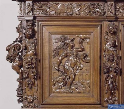 Итальянская мебель и мебель в итальянском стиле сыграла первостепенную роль в истории мирового декоративно - прикладного искусства. 03