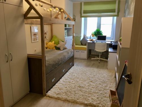 И мы ремонт в детской сделали. 02