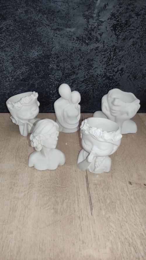 Гипсовое кашпо бренда Elvados - это элегантное и многофункциональное произведение искусства для вашего дома. 08