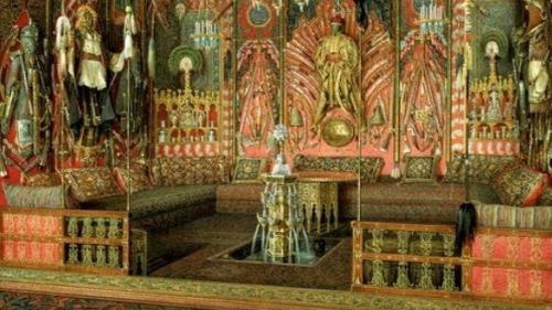 История диванной подушки. 01