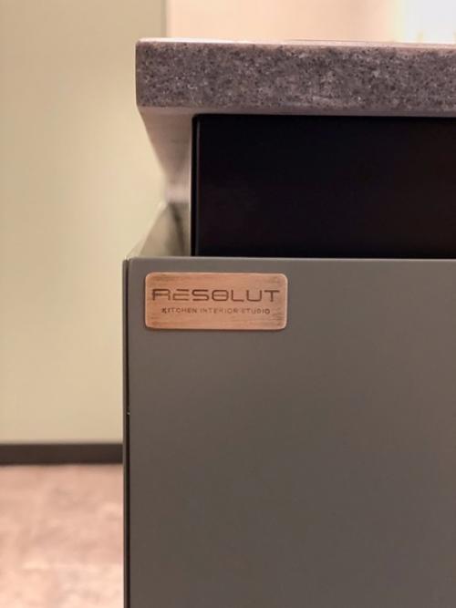 Я так много и долго работаю над каждым проектом, что просто не могу делать этого для людей, которым это не нужно. 03