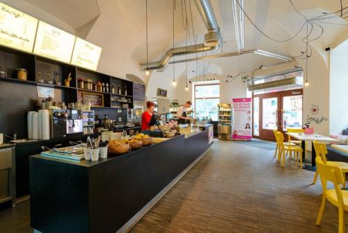 Необычный отель: Fusion Hotel Prague 4* (Чехия, Прага). 03