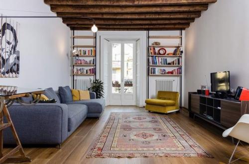 Редизайн интерьера квартиры в старинном особняке в центре Милана. 01