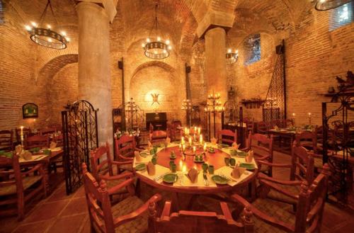 10 самых необычных ресторанов со всего мира (описание под фото). 09