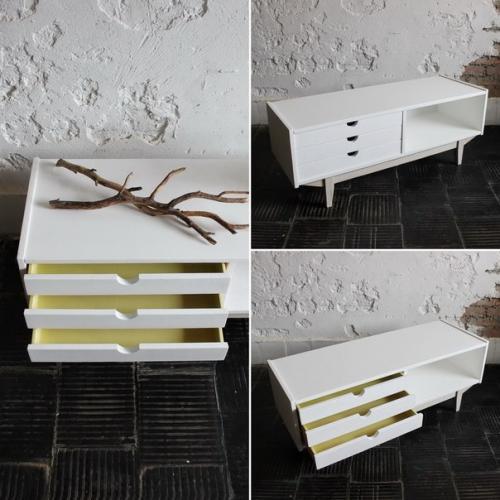 Советское трюмо мы превратили в тумбу под тв для квартиры с монохромным интерьером. 06