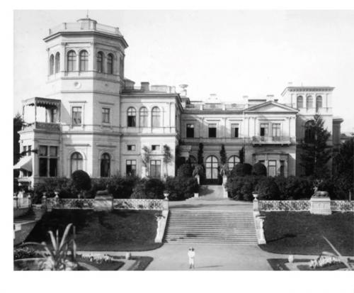 Заброшенный парк и дворец близ Петергофа - что может быть прекраснее? 02